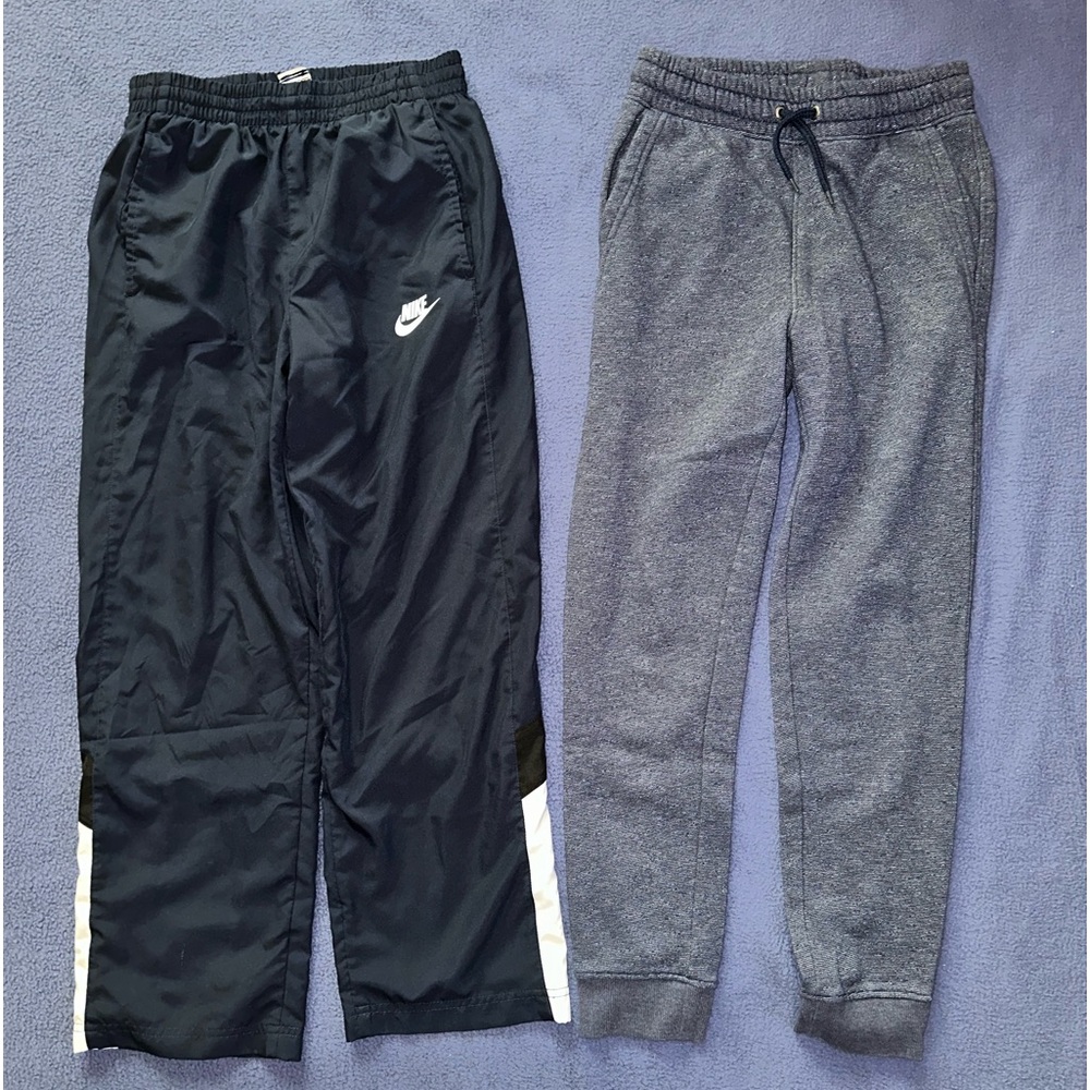 Boys lot of 2 sweats : Nike (M) polyester and Old Navy (L) cotton xlnt cond